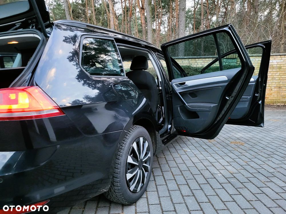 Volkswagen Golf 1.6 TDI BlueMotion Technology DSG Lounge - 9