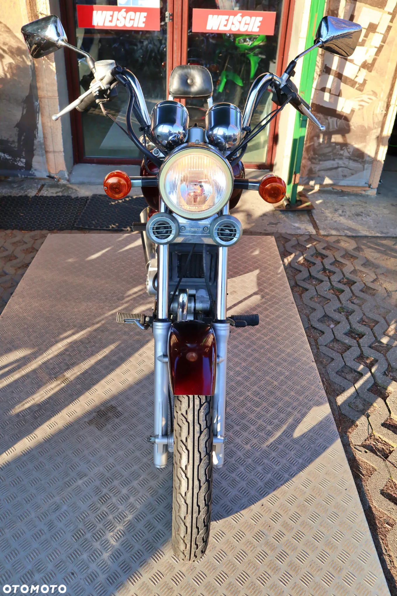Hyosung Inny - 3