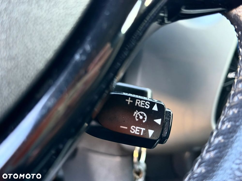 Toyota Aygo x-clusiv - 38