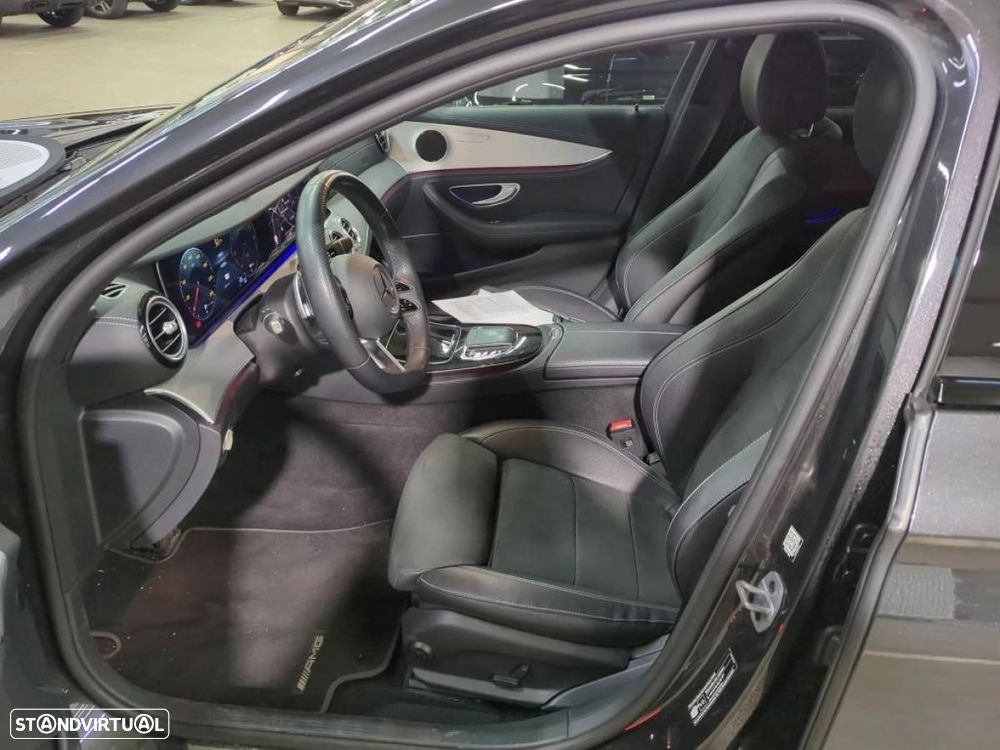 Mercedes-Benz E 300 de 4Matic 9G-TRONIC AMG Line - 3