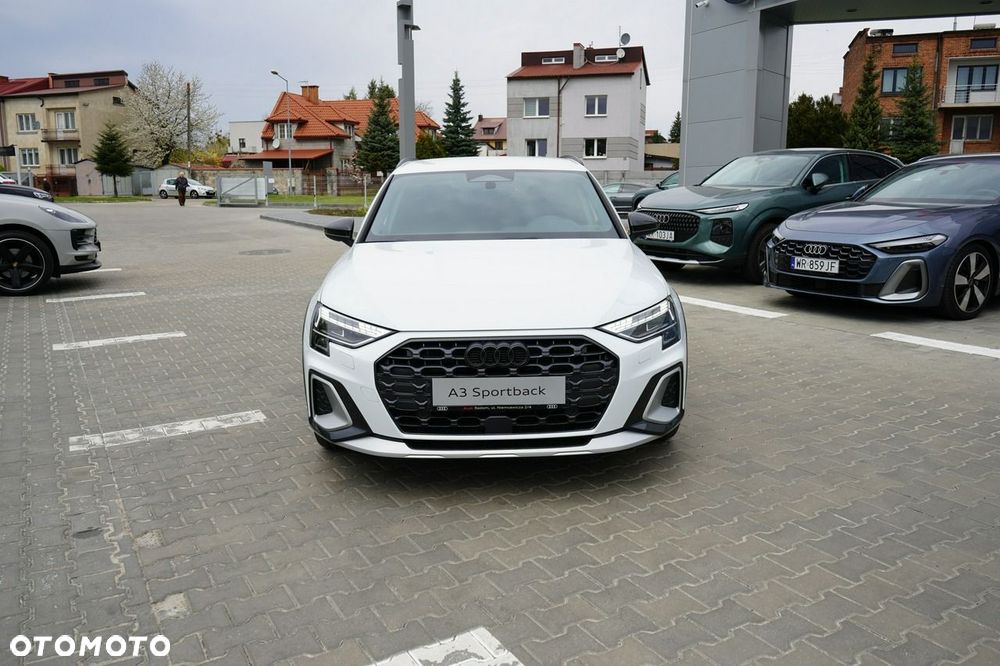 Audi A3 Allstreet - 3