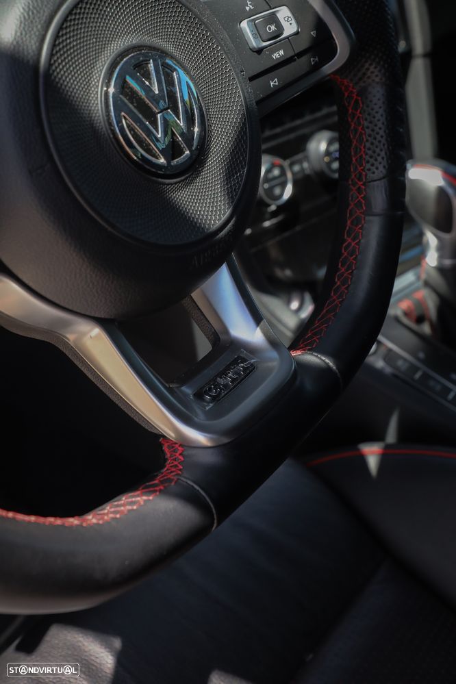 VW Golf 2.0 TSI GTi TCR DSG - 12