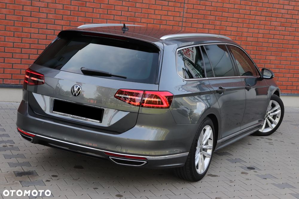 Volkswagen Passat 2.0 TDI (BlueMotion Technology) DSG Highline - 3