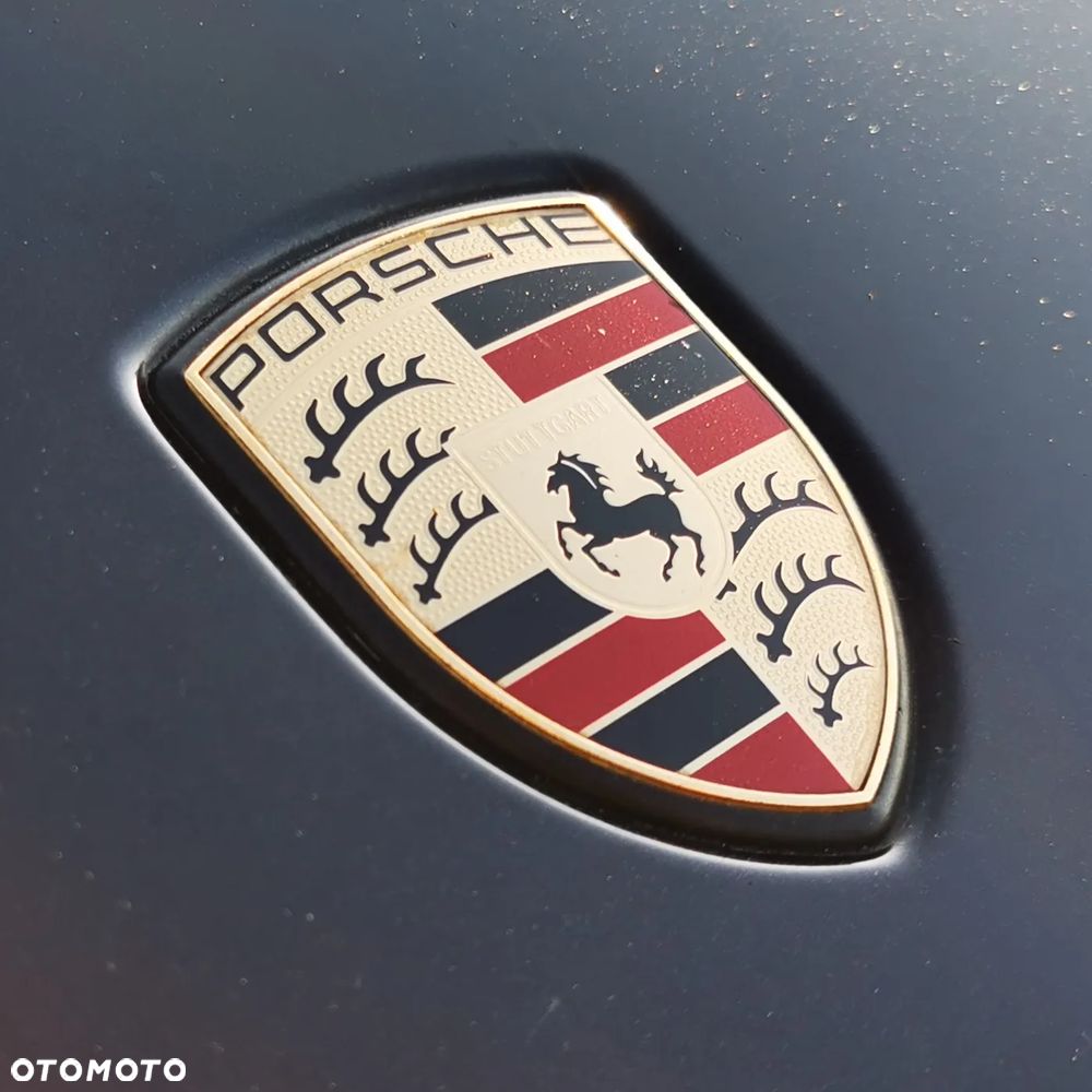 Porsche Panamera Turbo PDK - 33