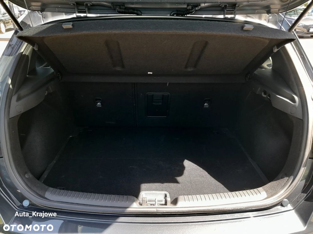 Hyundai i30 1.5 DPI Smart - 29