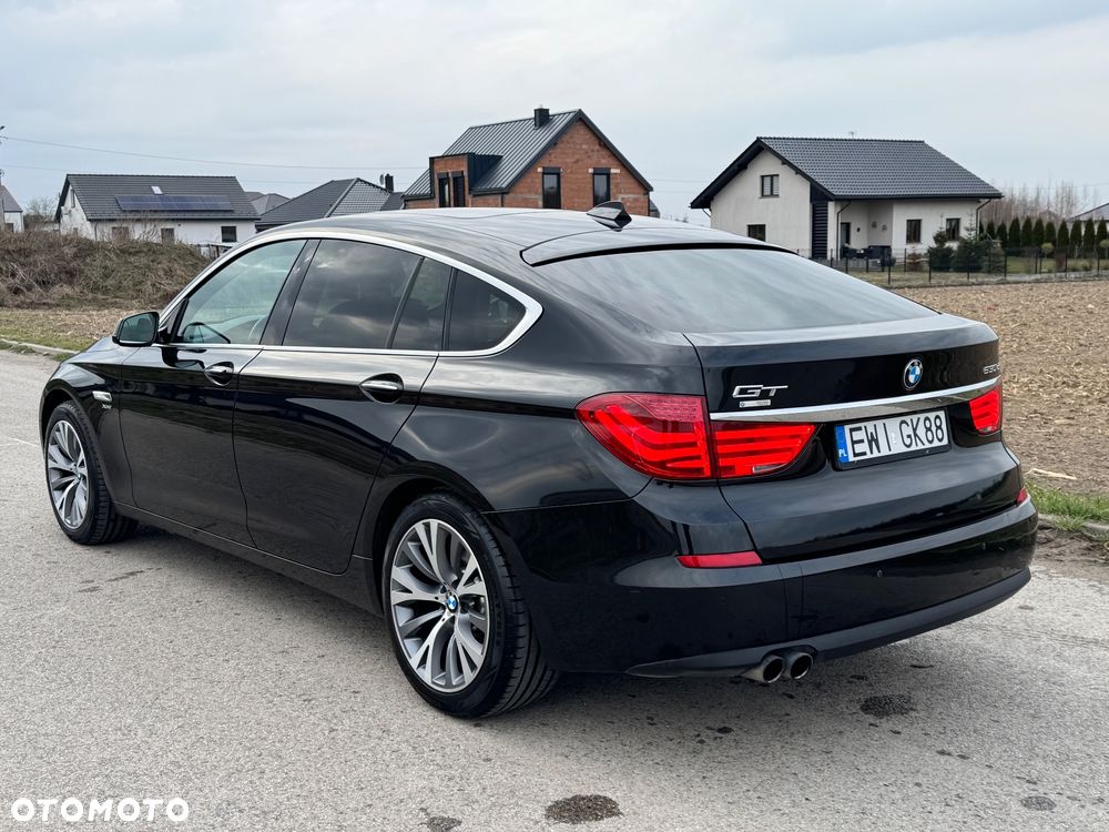 BMW 5GT - 7