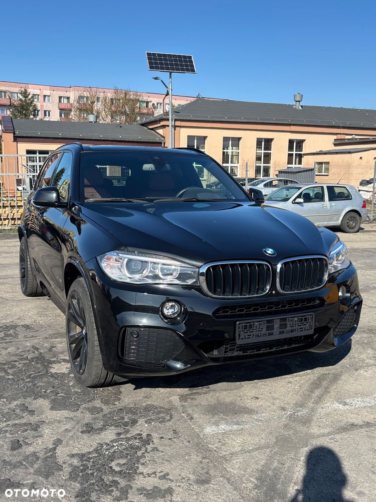BMW X5 3.5i xDrive - 9