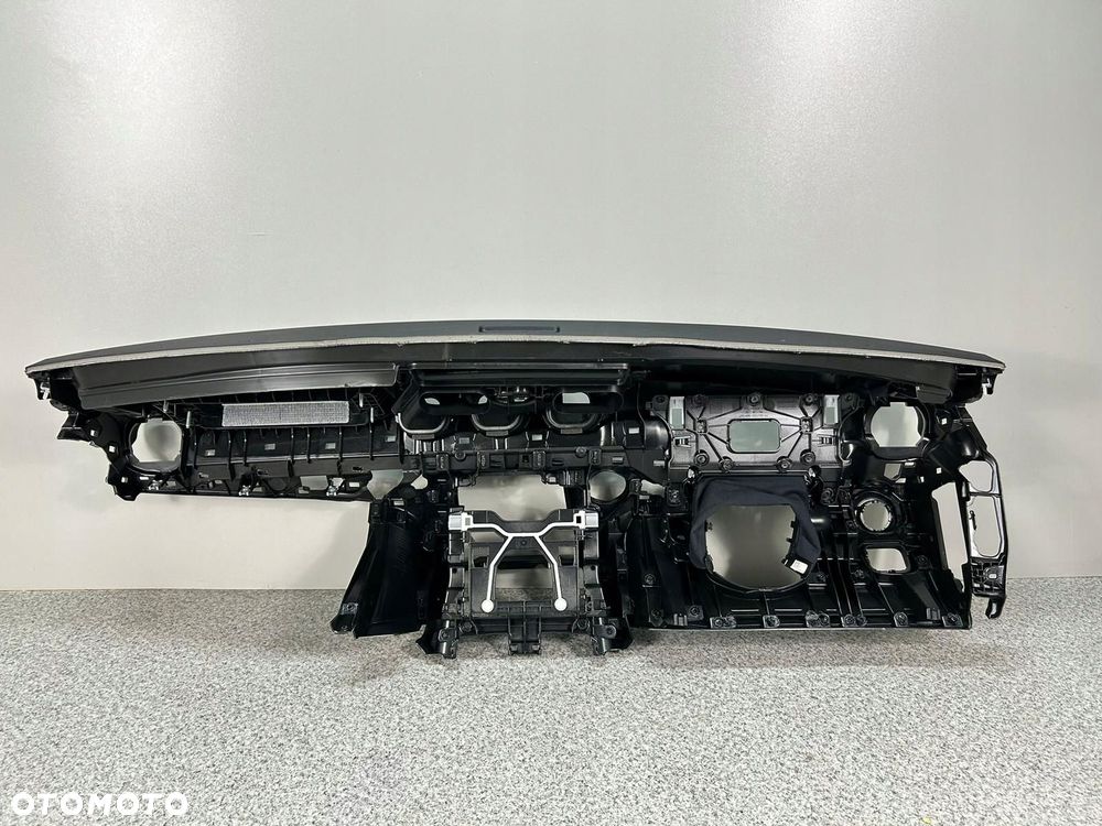 MERCEDES C KLASA W206 206 DESKA KONSOLA AIRBAG KOKPIT ORYGINALNA - 11