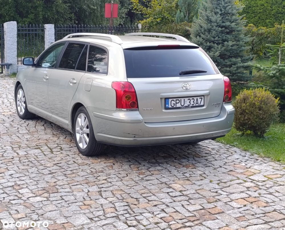 Toyota Avensis 2.0 D-4D Prestige - 3