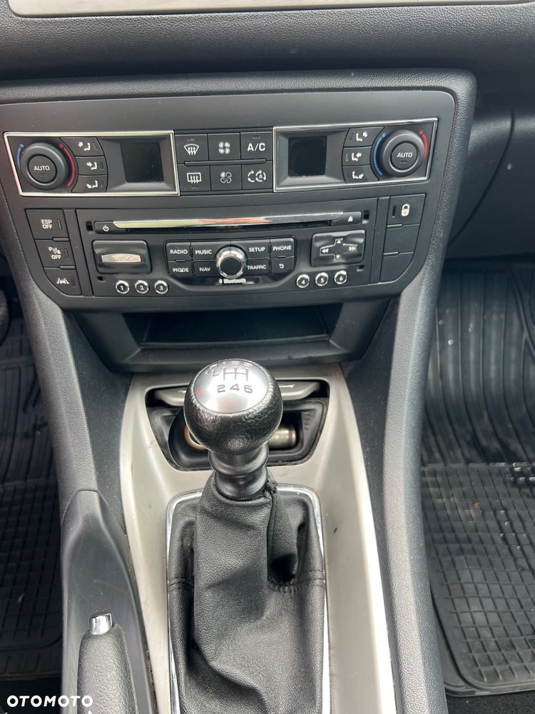 Citroën C5 2.0 HDi Dynamique Equilibre Navi - 13