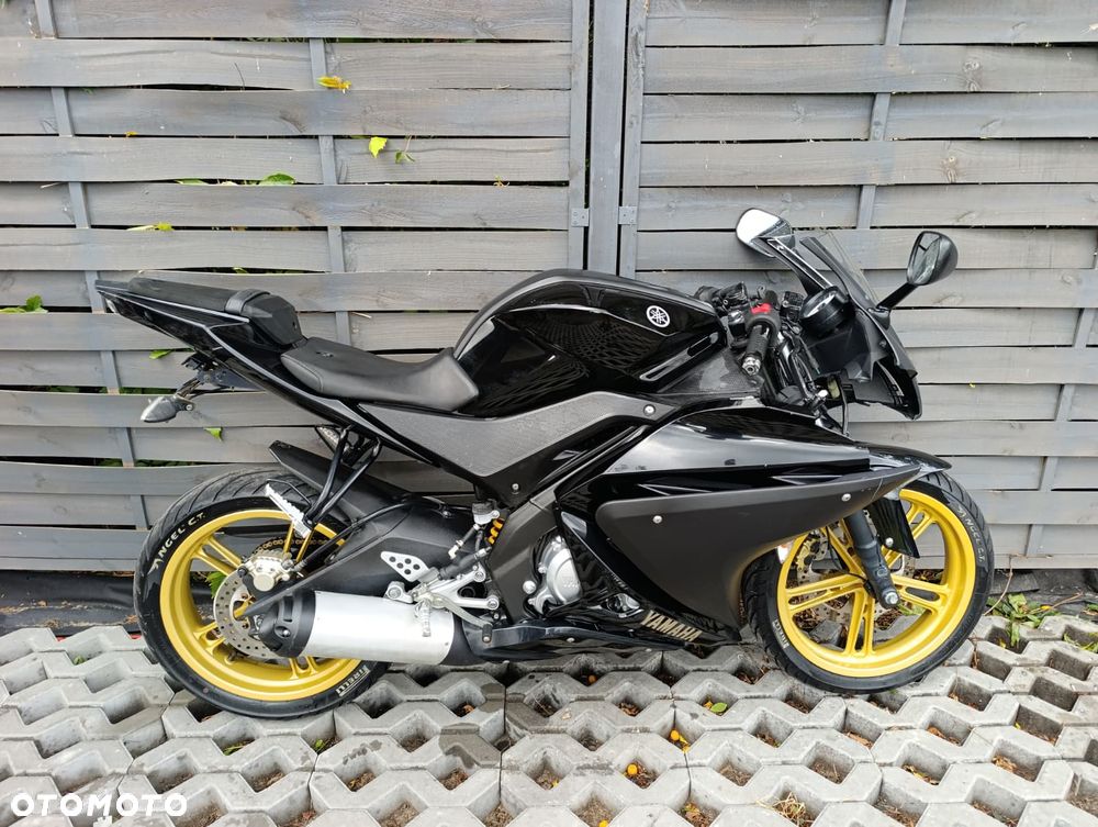 Yamaha YZF - 7