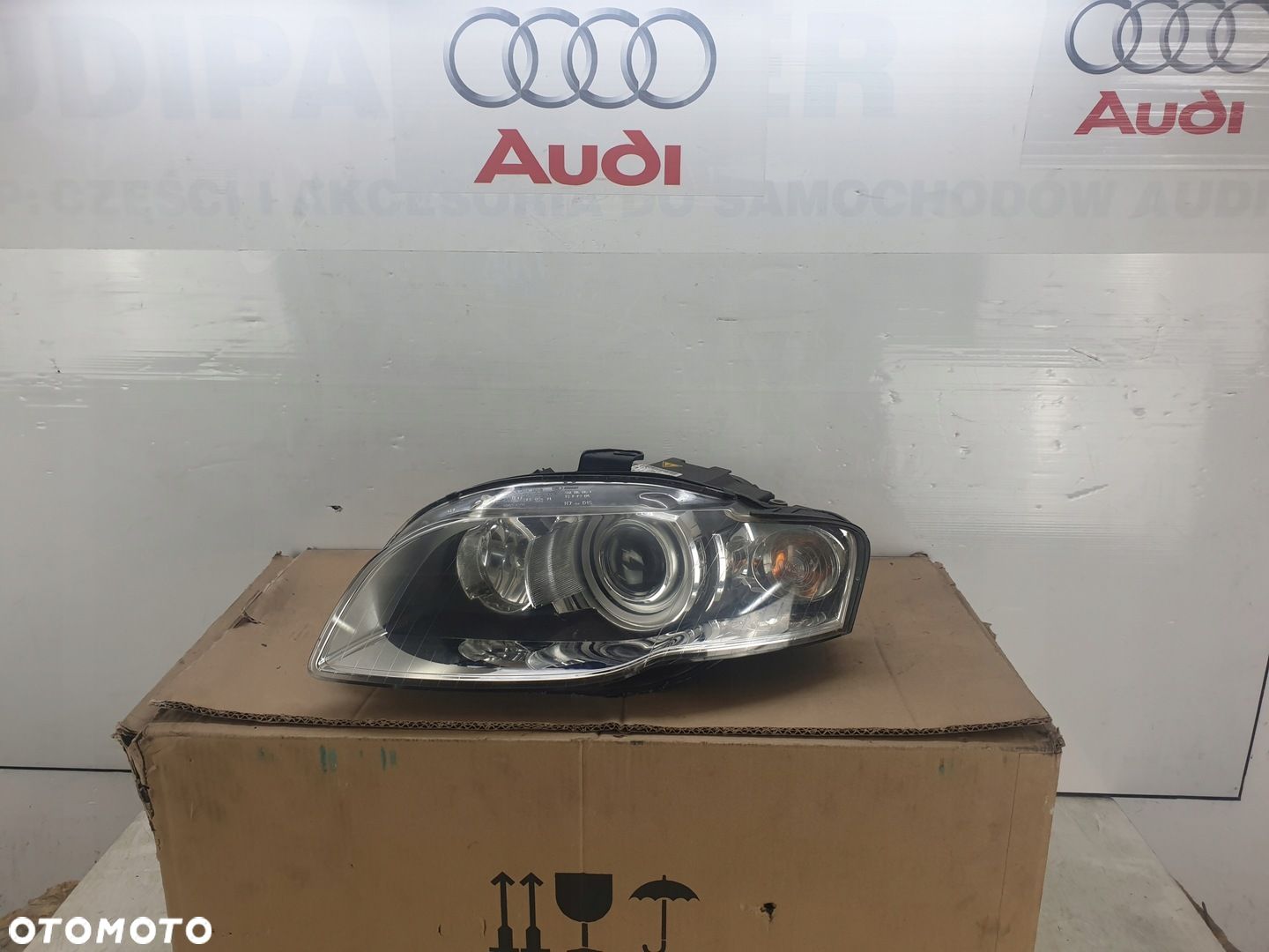 REFLEKTOR BIXENON BI XENON AUDI A4 B7 8E 8E0 2004-2008 OE ORYGINAŁ - 1