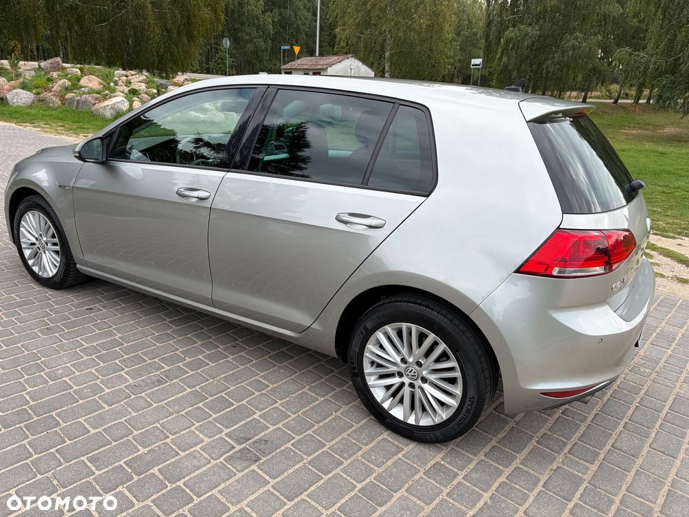 Volkswagen Golf 2.0 BlueTDI DSG Cup - 4