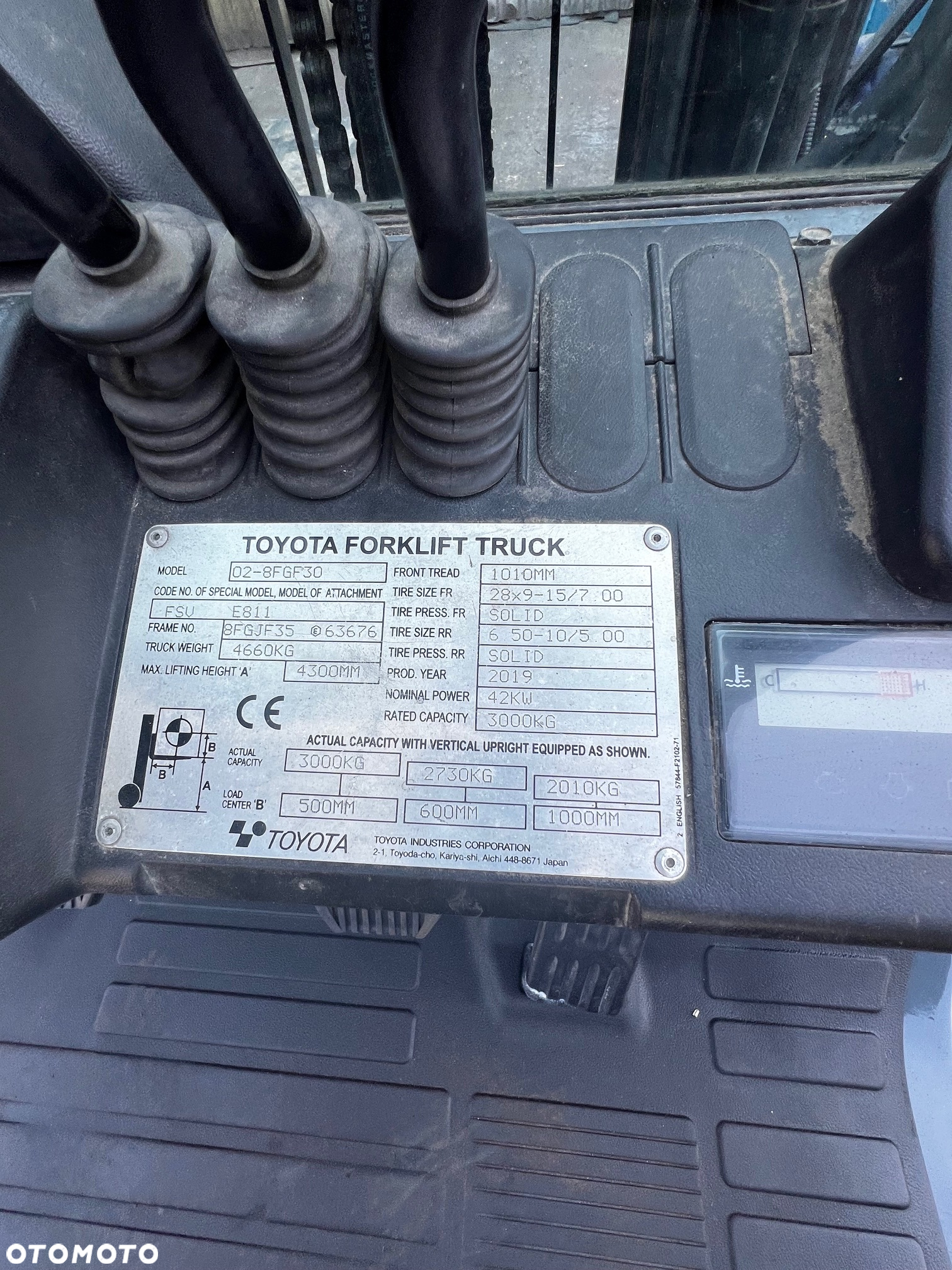 Toyota 02-8FGF30 - 8