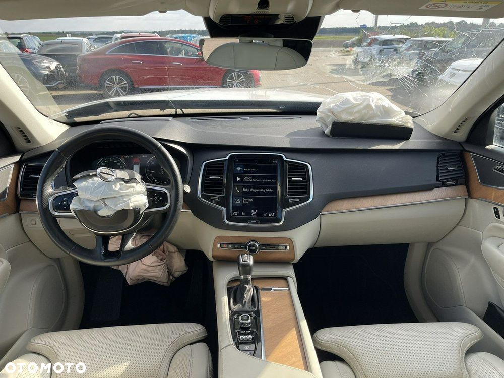 Volvo XC 90 D5 SCR AWD Inscription - 10