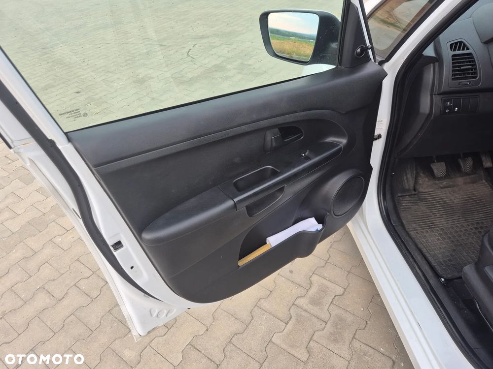 Kia Venga 1.4 L - 16