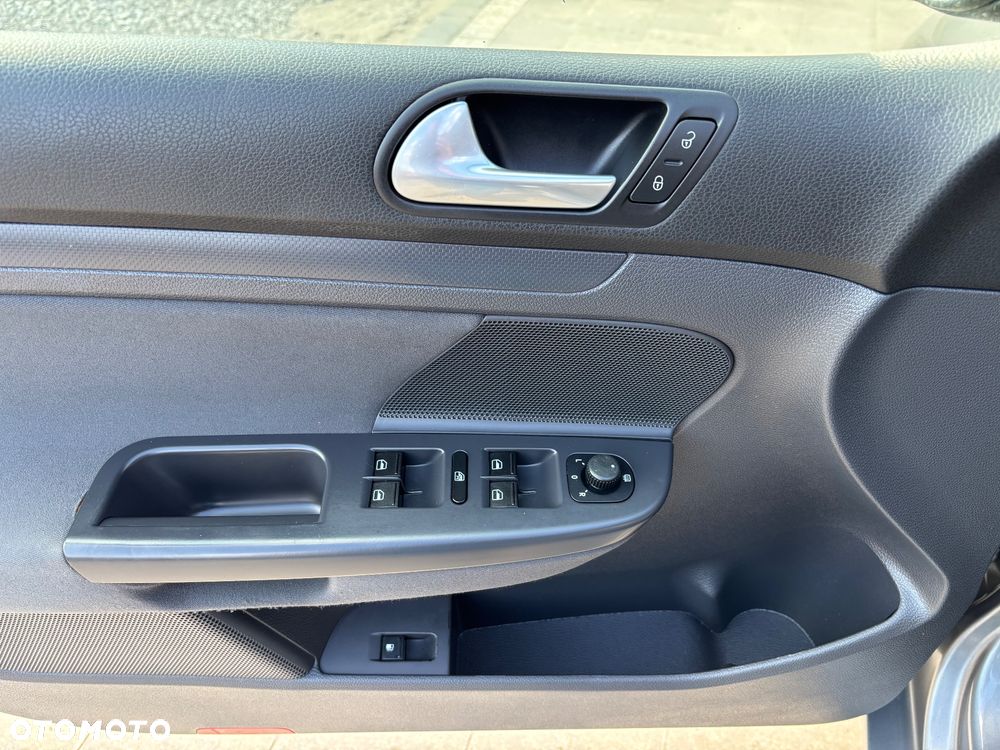 Volkswagen Golf 1.4 Edition - 16