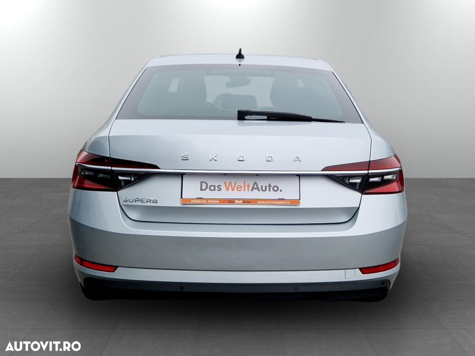 Skoda Superb 1.5 TSI DSG Ambition - 8