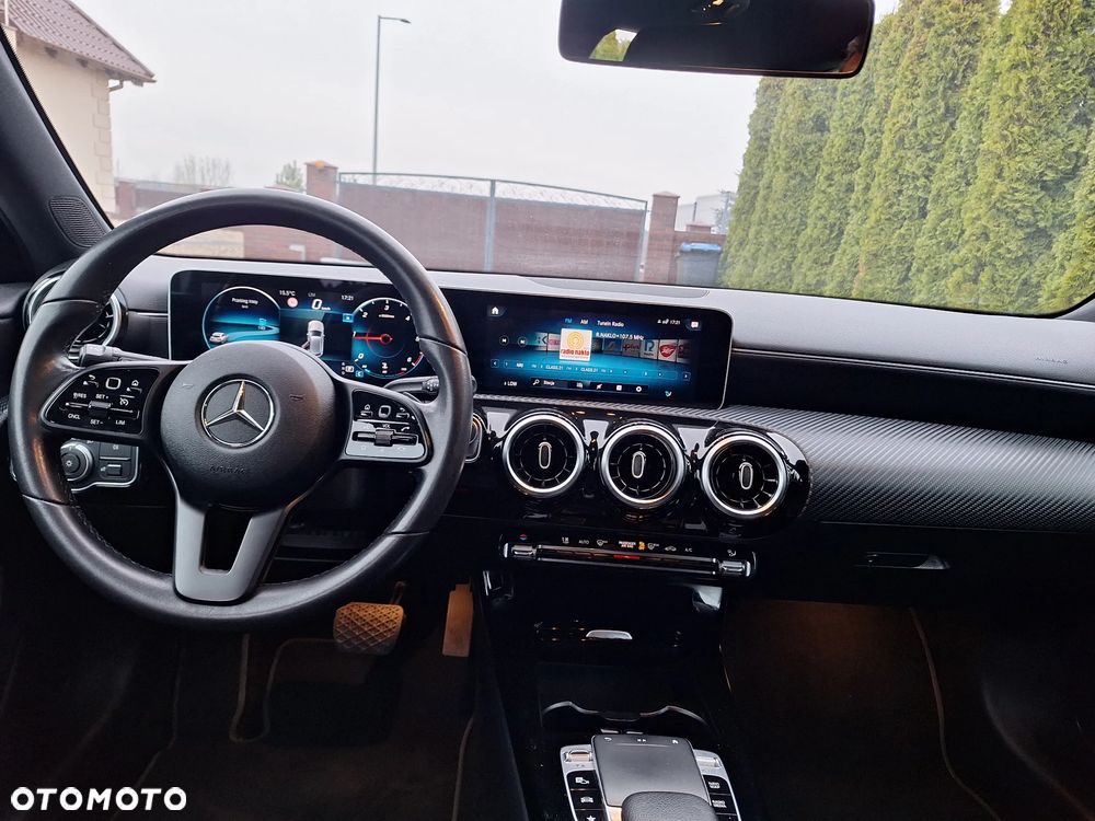 Mercedes-Benz Klasa A 180 d 7G-DCT - 16