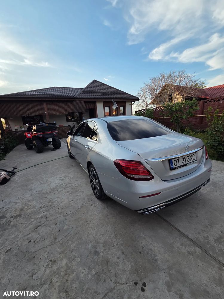 Mercedes-Benz E 220 d 9G-TRONIC - 13