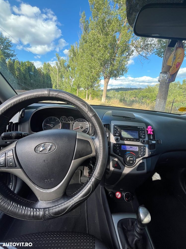 Hyundai i30 1.6 CRDI Classic - 7