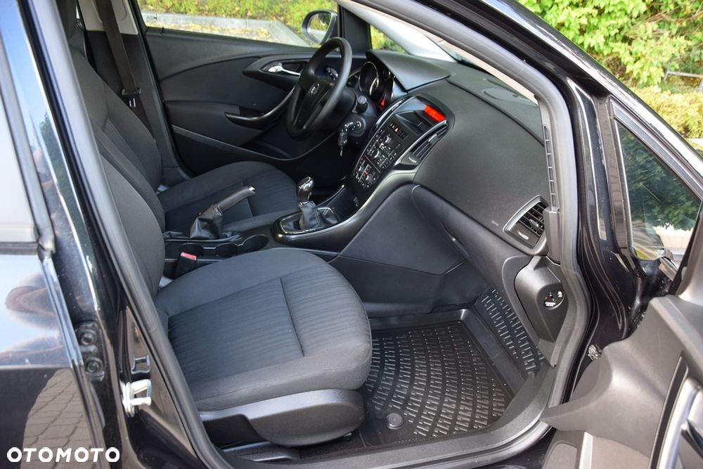 Opel Astra 1.4 ecoFLEX - 11