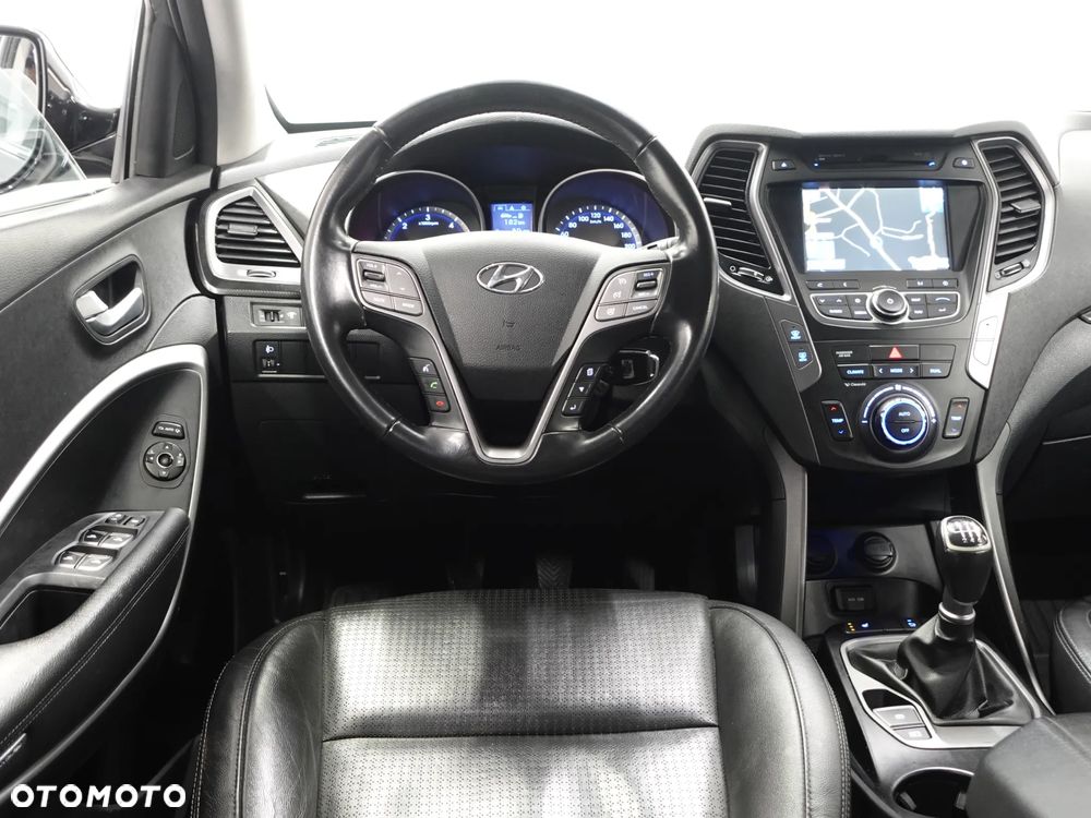 Hyundai Santa Fe 2.0 CRDI 2WD Style - 29