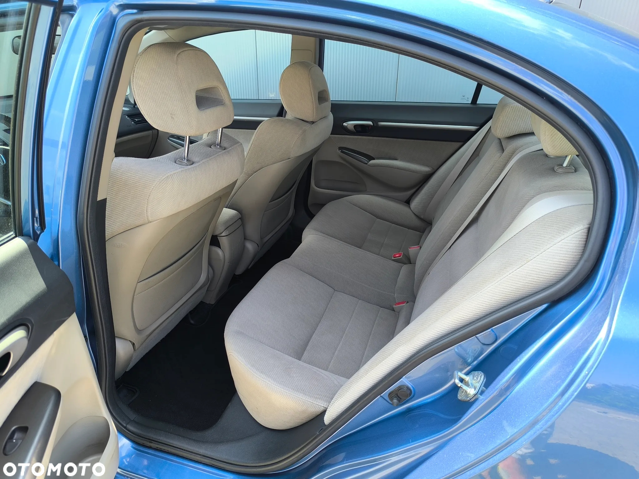 Honda Civic 1.8 Executive - 27