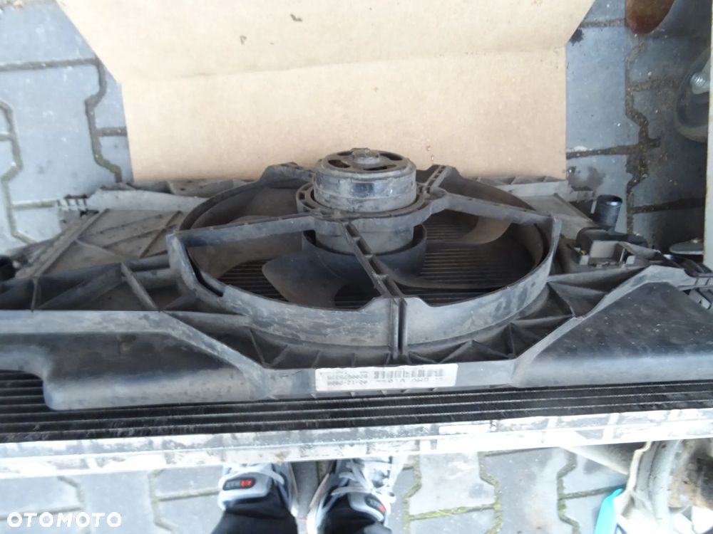 RENAULT ESPACE IV 2,0 DCI CHLODNICA WODY KLIMATYZACJI  INTERCOLLER WENTYLATOR KOMPLET CZESCI ROZNE - 2