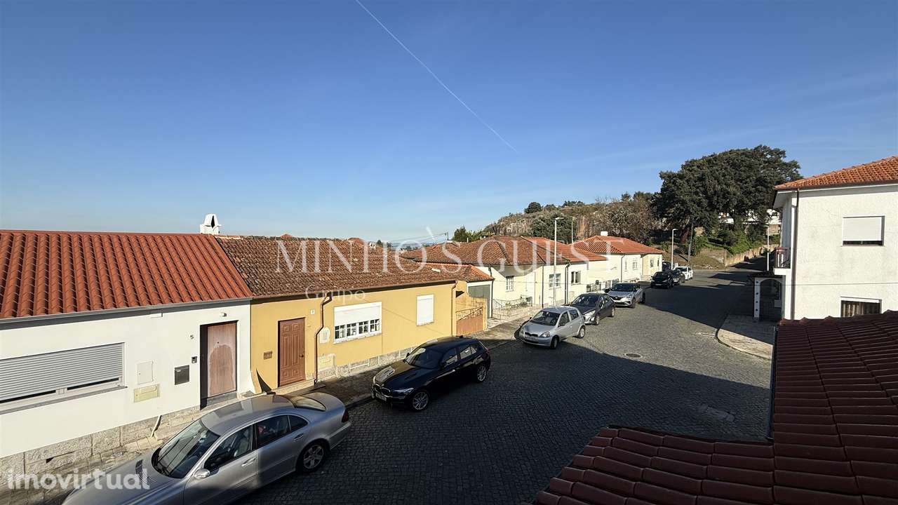 Moradia T3 c/ Garagem, AC e Logradouro pronta a habitar - São Vicente, - Grande imagem: 3/48