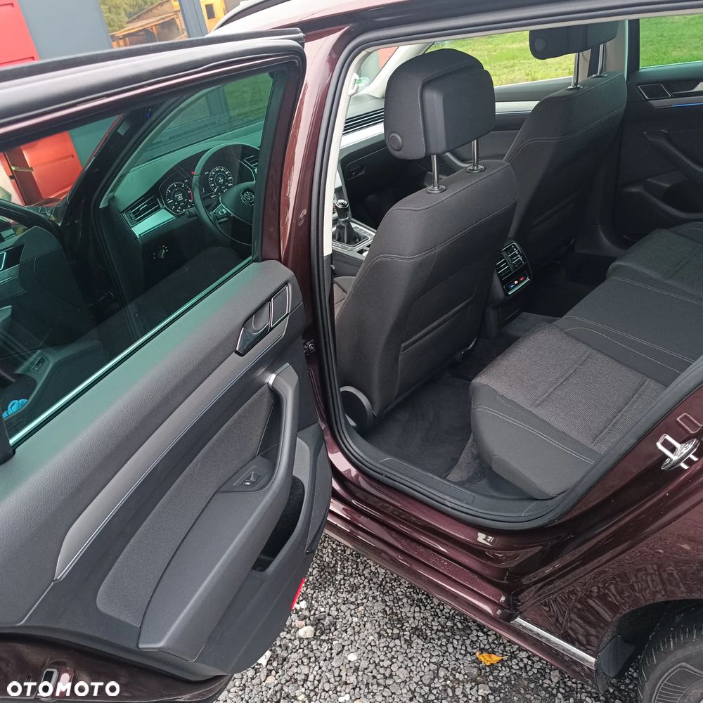 Volkswagen Passat 2.0 TDI BMT 4Mot Highline - 11