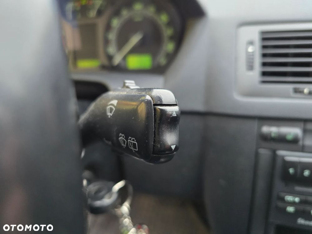Skoda Fabia 1.4 16V Comfort - 27