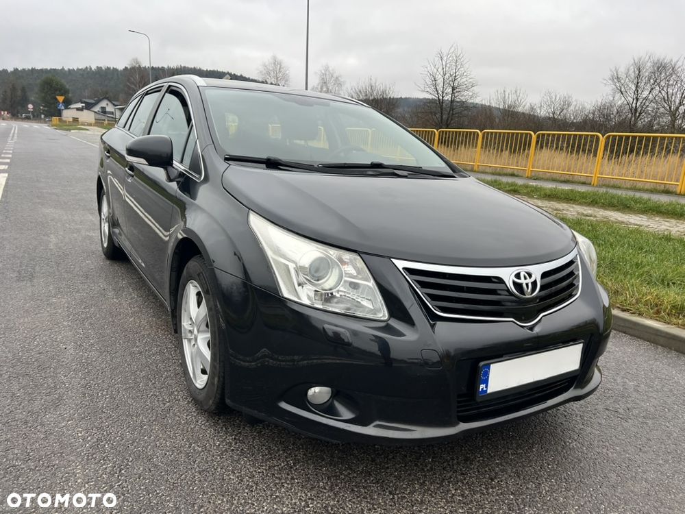 Toyota Avensis 1.6 - 1