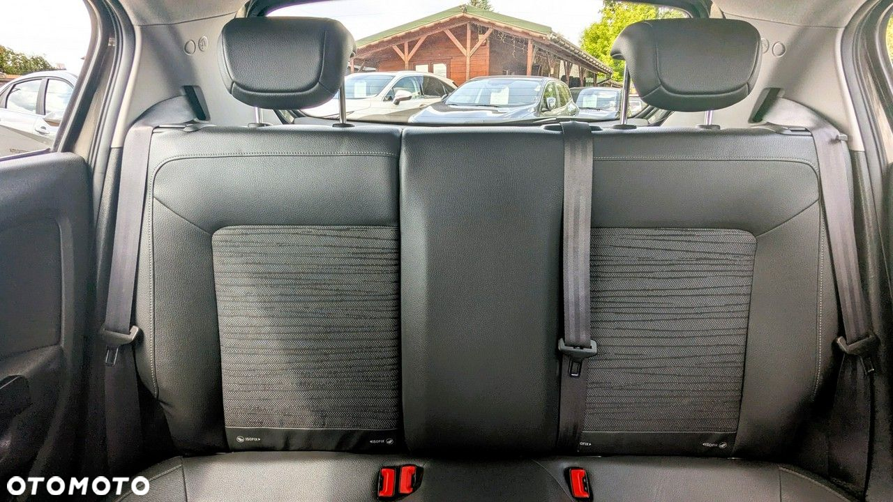 Opel Corsa - 16