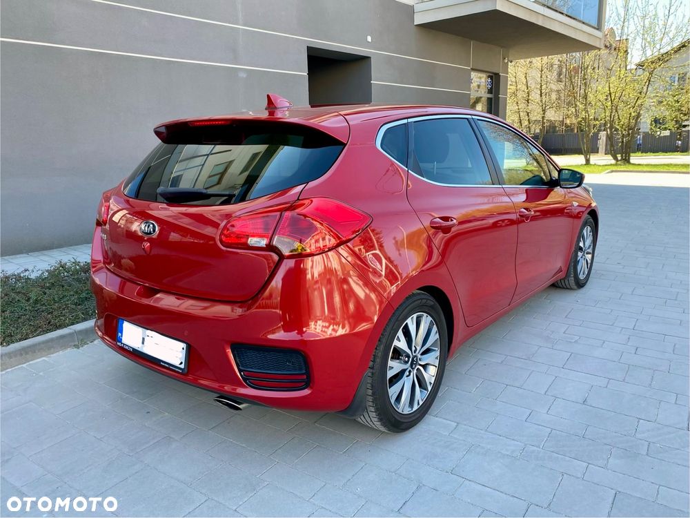 Kia Ceed 1.6 GDI L Business Line - 13