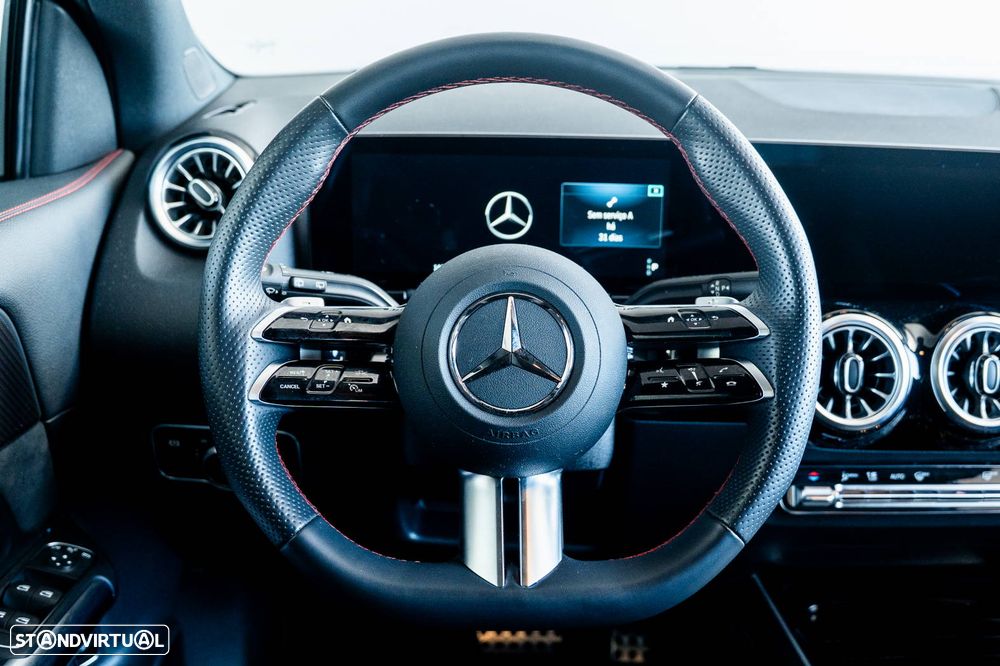 Mercedes-Benz GLA 250 e AMG Line - 13