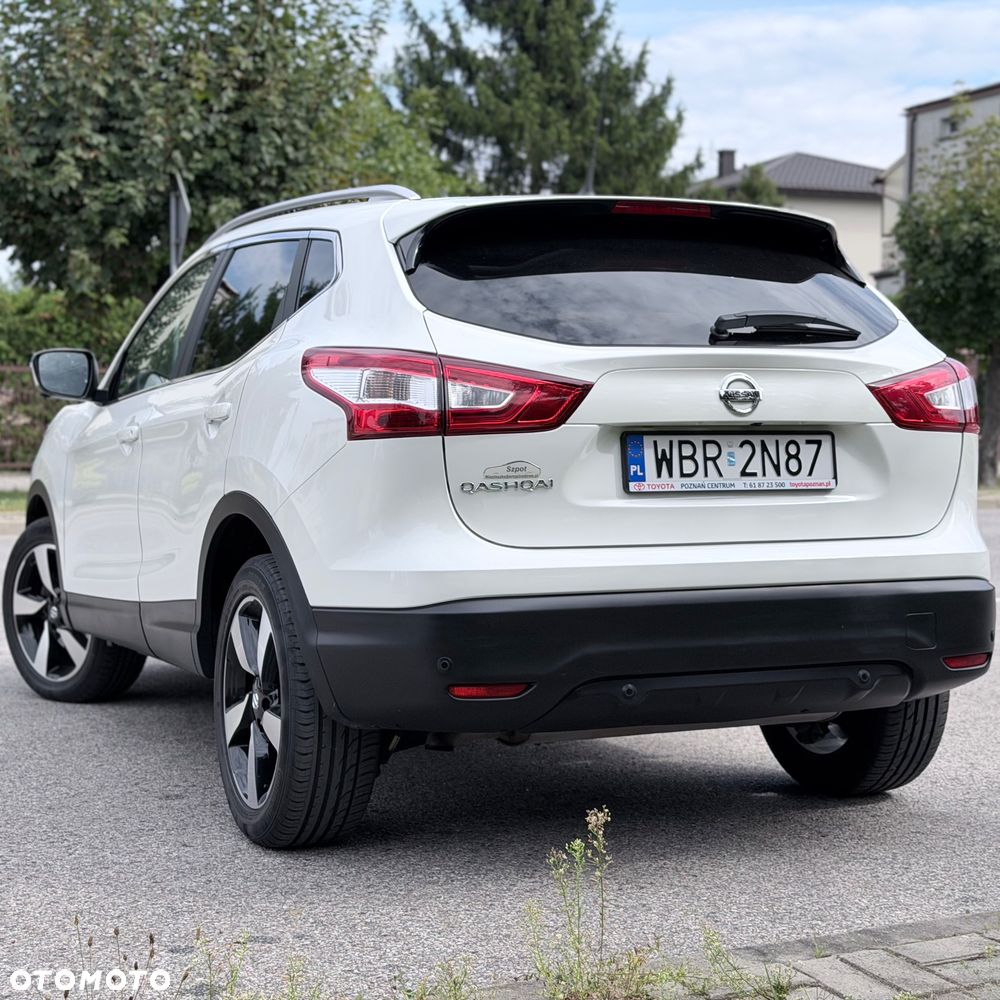 Nissan Qashqai 1.6 DIG-T N-Connecta - 2