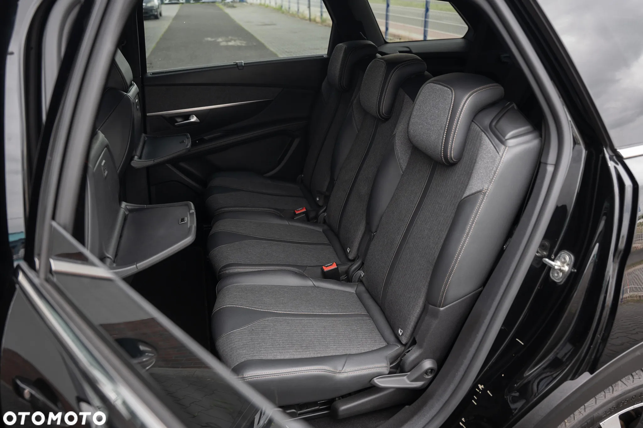 Peugeot 5008 1.6 PureTech GT Line S&S EAT8 - 33