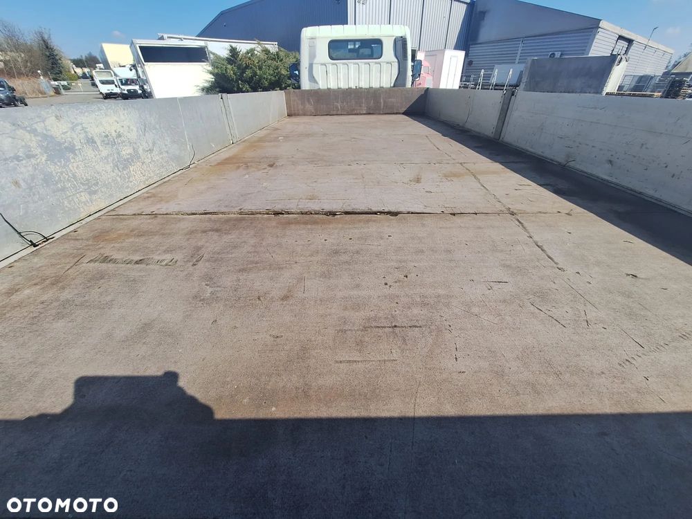 Mitsubishi Canter - 9