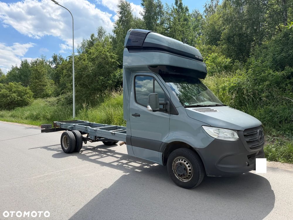 Mercedes-Benz Sprinter 516 CDI - 1