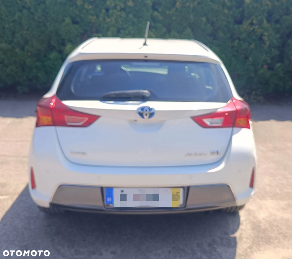 Toyota Auris 1.8 HSD Luna - 14