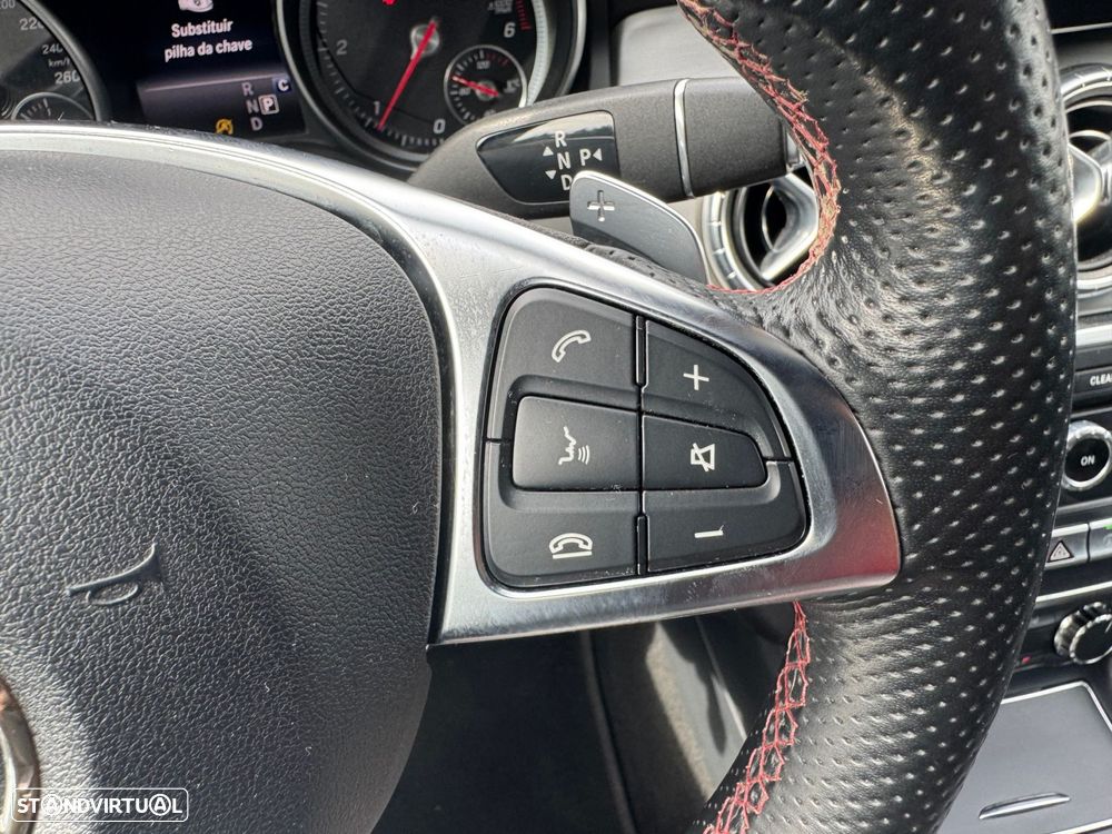 Mercedes-Benz CLA 220 d AMG Line Aut. — fotografia 27