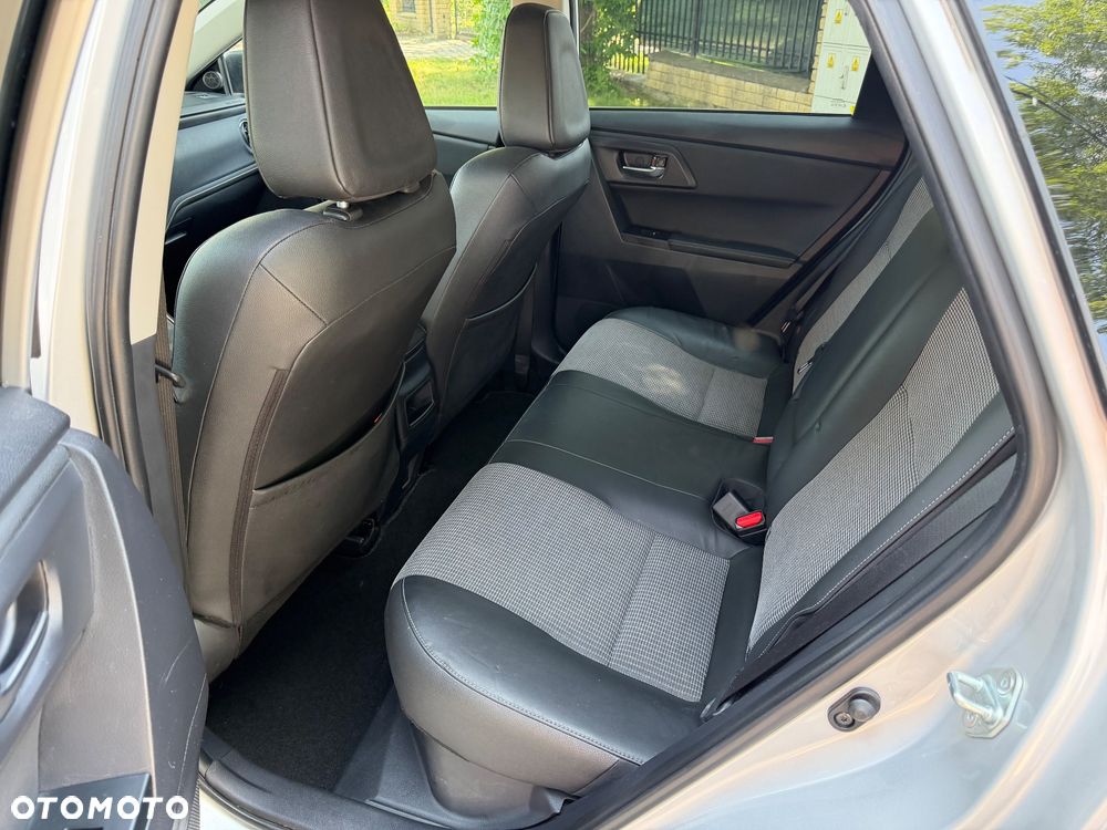 Toyota Auris Hybrid 135 Prestige - 18