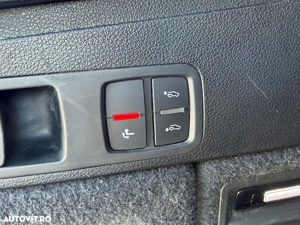 Audi Q5 55 TFSI e quattro S tronic PHEV S Line - 10