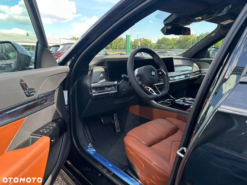 BMW Seria 7 740d xDrive mHEV sport - 11