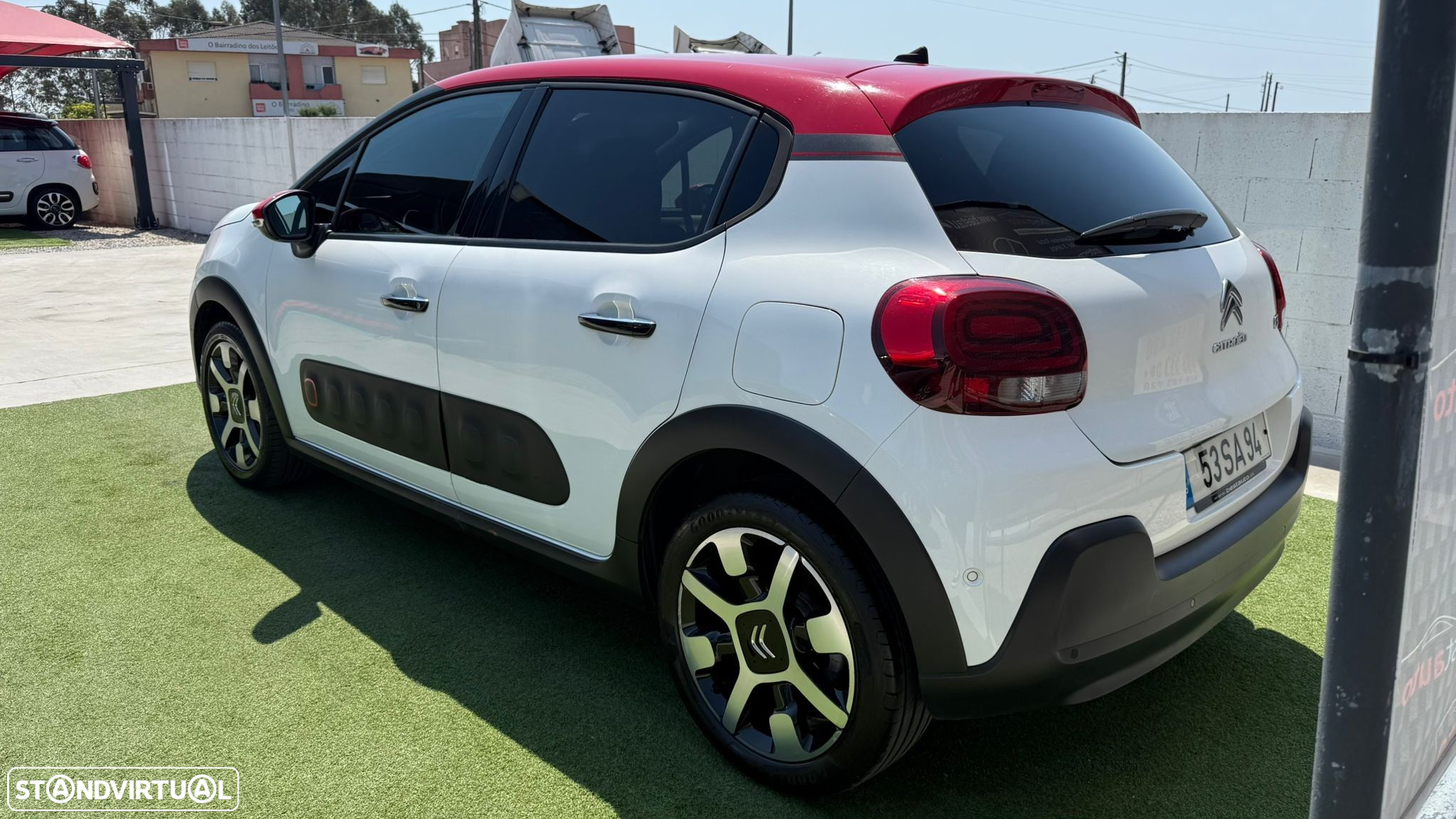 Citroën C3 1.2 PureTech Shine - 11
