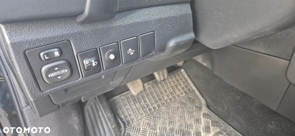 Toyota Auris 1.6 Premium - 11