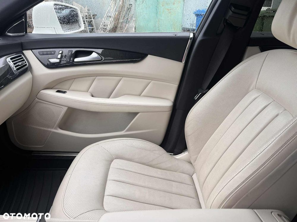 Mercedes-Benz CLS 350 d 4-Matic - 10