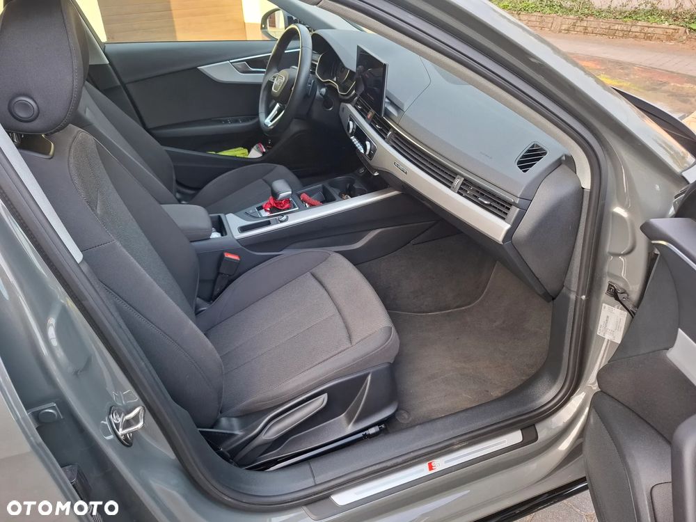 Audi A4 Avant 40 TDI quattro S tronic advanced - 20