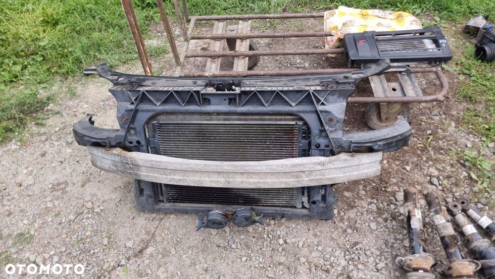 PAS PRZEDNI KOMPLETNY CHŁODNICA WENTYLATOR AUDI TT 8N 1.8TB - 1